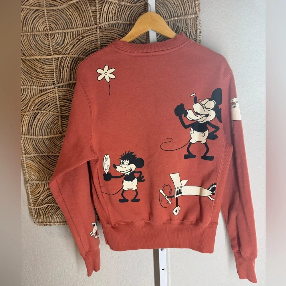 Vintage Maroon Mickey Mouse sweater in excellent used condition!! - Picture 4 of 6
